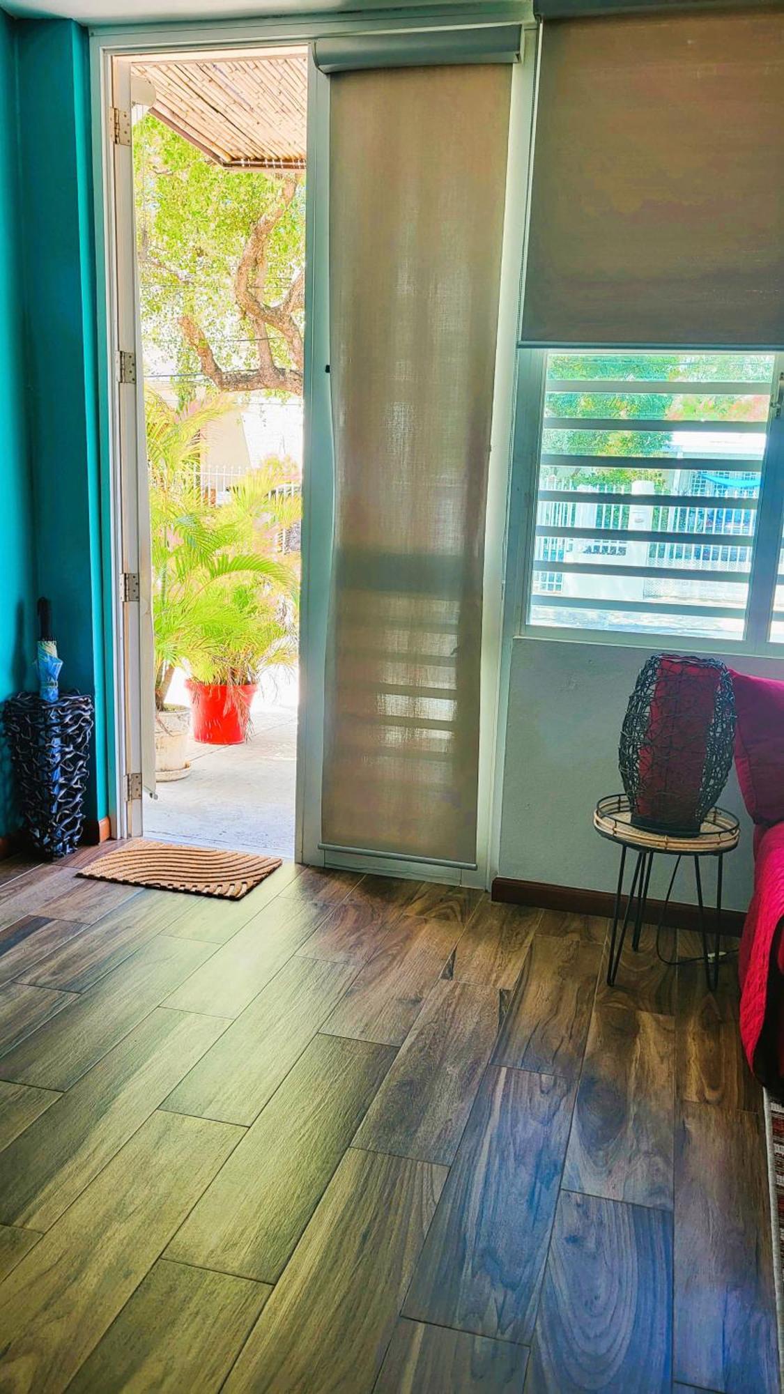 Cozybeach Large 1Bdrapt 50 Steps From Atlantic Ocean Private Street Between Ocean Park & Isla Verde 5 Mins From Airport San Juan Exterior foto